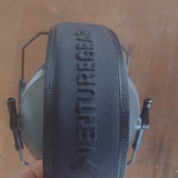 Black and Gray Hearing Protection Headset NWOT - Picture 4 of 4